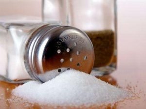 Сколько нужно есть соли?