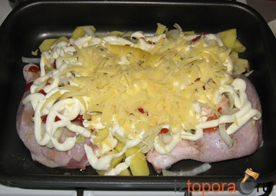 Куриные окорочка, запеченные с картошкой - Блюда из птицы - Горячие блюда - Рецепты - Кулинарные рецепты - Из Топора.RU Куриные окорочка, запеченные с картошкой